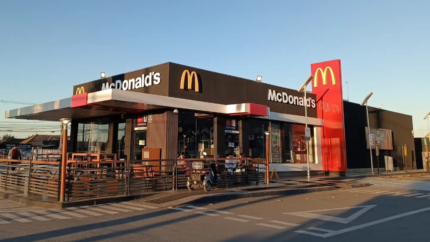 Portada de Mc Donald´s Colín