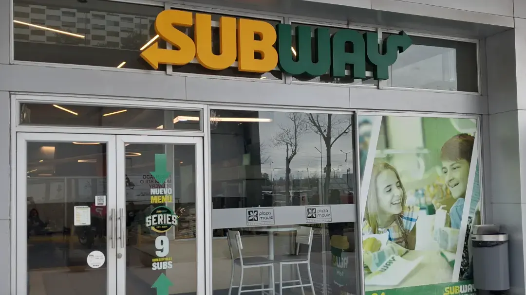 Portada de Subway Plaza Maule