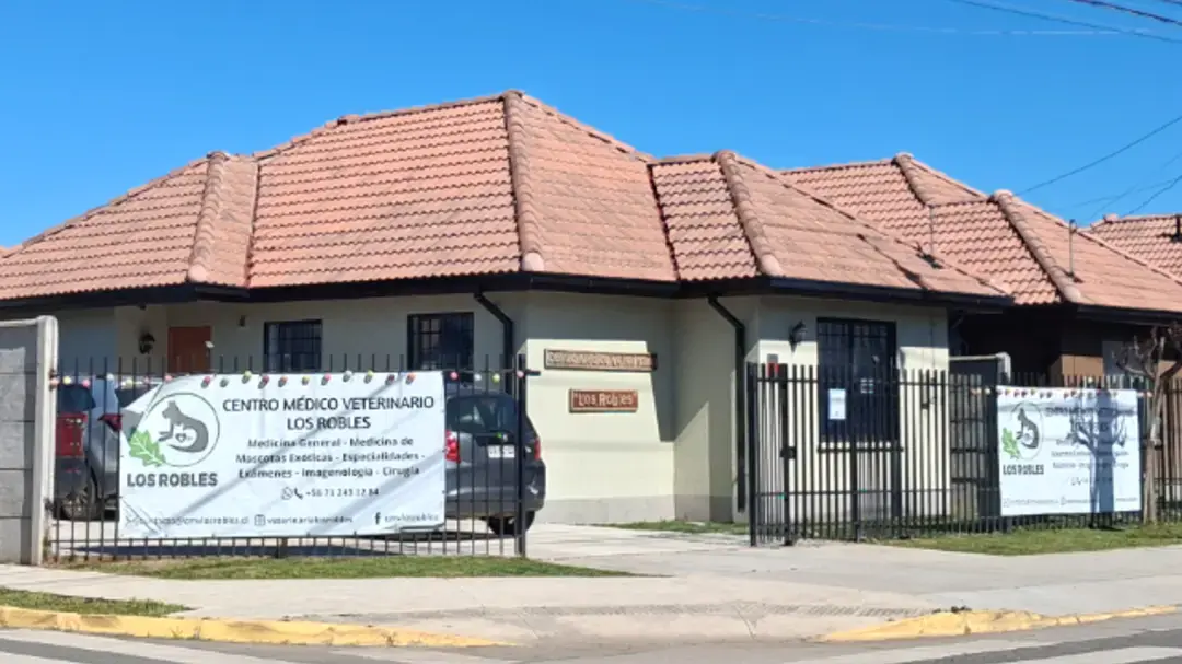Portada de Centro Médico Veterinario Los Robles