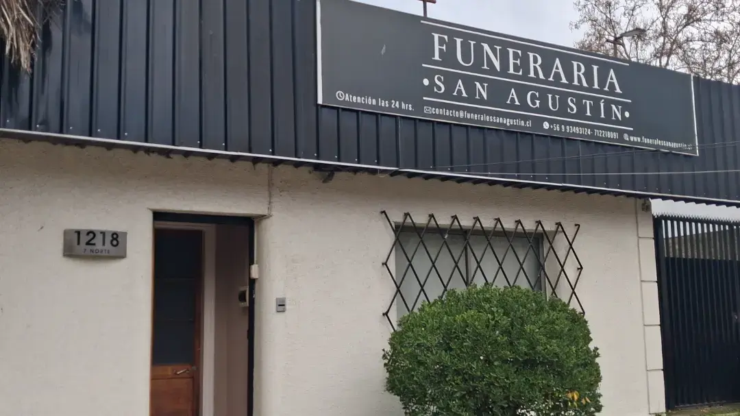 Portada de Funerales San Agustín