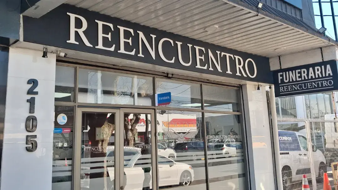 Portada de Funeraria Reencuentro